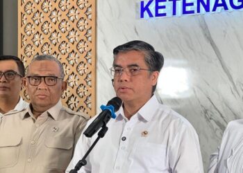 Menaker Perintahkan Gubernur Tetapkan Upah Minimum Selambatnya 24 Desember 2025