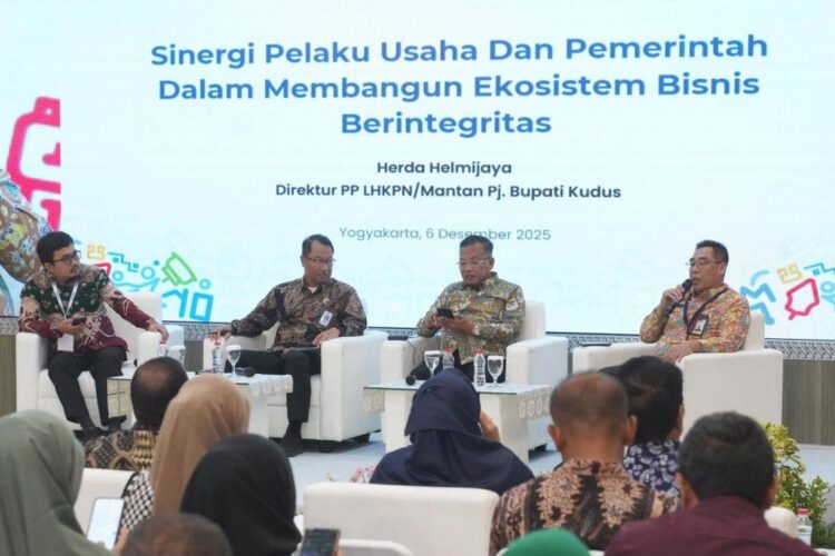 KPK Desak Pemda DIY Berbenah, Skor SPI 2024 Anjlok ke Kategori Waspada 1 Diskusi kelompok terpumpun (FGD) Pencegahan Korupsi Badan Usaha bertajuk
"Sinergi Pelaku Usaha dan Pemerintah dalam Membangun Ekosistem Bisnis
Berintegritas" di Gedhong Pracimasana, Kepatihan Yogyakarta, Sabtu (6/12/2025).
ANTARA/HO-KPK