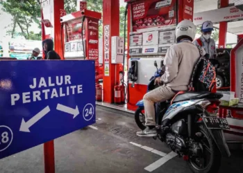 BPH Migas memangkas kuota BBM subsidi 2026, kuota Pertalite turun 6,28 persen dan solar subsidi turun 1,32 persen.