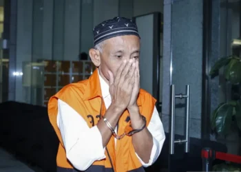 KPK memeriksa Sekda Kabupaten Bekasi Endin Samsudin untuk mendalami peran HM Kunang dalam kasus dugaan suap proyek dan mutasi jabatan di Pemkab Bekasi.