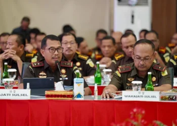 Kejati Sulsel meminta BPKP menghitung kerugian negara dalam kasus dugaan korupsi pengadaan bibit nanas senilai Rp60 miliar di Pemprov Sulsel tahun 2024.