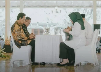 Sri Sultan Hamengku Buwono X membayar zakat melalui BAZNAS DIY, tegaskan dana zakat tidak untuk program MBG.