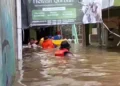 20 RT di Jaktim Terendam Banjir, Ketinggian Air Capai 180 Cm 2 Sebanyak 20 RT di Jakarta Timur terendam banjir hingga 180 cm pada Senin (20/4/2026).