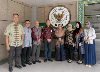 Bank NTB Syariah dan BWI jalin kerja sama penguatan ekosistem wakaf uang digital melalui QRIS dan aplikasi Satu Wakaf untuk memperkuat ekonomi syariah.