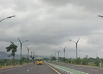 Pemkab Bantul menyusun rencana induk penataan kawasan pantai selatan sebagai pedoman pengembangan dan investasi dengan payung hukum Perbup.