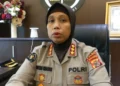 Polda Maluku Periksa 2 Terduga Pelaku Penikaman Nus Kei 2 Polda Maluku memeriksa dua terduga pelaku penikaman Ketua Golkar Maluku Tenggara Nus Kei.