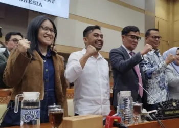 DPR meminta Kejagung evaluasi Kejari Karo terkait kasus Amsal Sitepu.