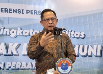 Mendagri Tito Karnavian menerbitkan SE yang mendorong Gubernur membebaskan PKB dan BBNKB kendaraan listrik.