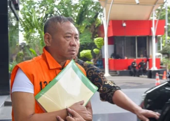 KPK dalami dugaan pemerasan oleh Bupati Tulungagung nonaktif Gatut Sunu Wibowo dengan mematok tarif atau label harga untuk jabatan Kepala Sekolah dan Camat.