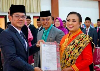 Pengukuhan 42 Kepsek, Bupati Dompu Soroti Siswa SD Belum Lancar Membaca