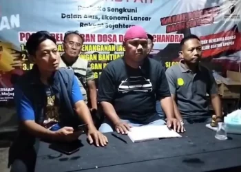 Baru sehari dibuka, Posko Pelaporan Dosa-Dosa Plt Bupati Pati yang diinisasi GERMAP menerima enam aduan jalan rusak dari berbagai kecamatan.