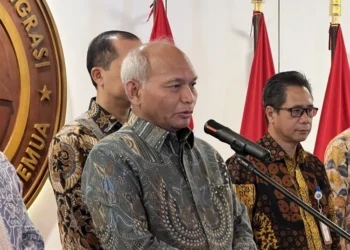SKK Migas menemukan 13 sumur migas baru di Samboja, Kutai Kartanegara dengan cadangan minyak nyaris 1 juta barel.
