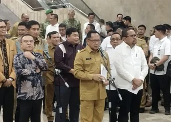Mendagri Tito Karnavian menyebut pemerintah menyetujui anggaran Rp100,16 triliun untuk pemulihan permanen wilayah Sumatra pascabencana selama 2026-2028.