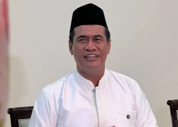 Mentan Andi Amran Sulaiman mengungkap tiga kasus sektor pertanian, mulai mafia proyek hingga dugaan permainan benih kelapa senilai Rp3,3 miliar.