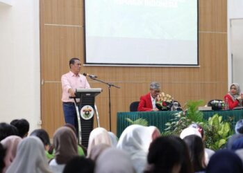 Mentan Amran Sulaiman Ancam Cabut Izin Distributor Pupuk Nakal yang Persulit Petani