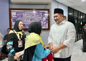 Pemkab Bintan menyiapkan layanan home care selama 21 hari bagi jemaah haji yang baru pulang dari Tanah Suci untuk memastikan kondisi kesehatan mereka tetap fit.