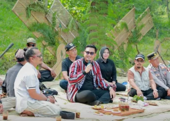 Bupati Klaten Hamenang Wajar Ismoyo mendorong pengembangan Kampung Siluman di Kecamatan Kemalang menjadi destinasi wisata konservasi dan budaya unggulan.