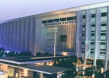 Kejagung menggeledah kantor Badan Gizi Nasional (BGN) usai Presiden Prabowo mencopot Kepala BGN Dadan Hindayana dan dua Wakil Kepala BGN.