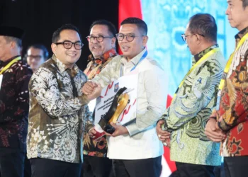 Pemprov Banten meraih penghargaan Pemerintah Daerah Berprestasi 2026 Kategori Creative Financing dari Kemendagri serta mendapat insentif fiskal Rp2 miliar.