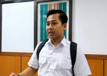 BGN mewajibkan setiap dapur MBG di Lombok Timur bekerja sama dengan minimal 15 supplier guna mencegah monopoli pengadaan dan memperluas manfaat ekonomi lokal.