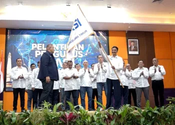 Pelantikan pengurus JMSI Jatim 2025-2030 di Surabaya dihadiri Dewan Pers, didominasi 80 persen wajah baru.