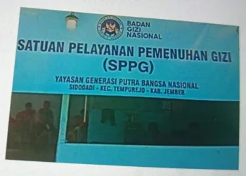 Dapur SPPG milik Yayasan Generasi Putra Bangsa Nasional Sidodadi di Jember tetap beroperasi meski belum memiliki SLHS dan IPAL, dua syarat wajib yang ditetapkan BGN.