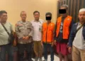 Penambang Ilegal di TWA Tanjung Tampa NTB Diringkus, 157 Karung Material Emas Disita 3 Penambang Ilegal di TWA Tanjung Tampa NTB Diringkus, 157 Karung Material Emas Disita