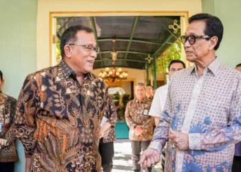 Menteri LH Sambangi Sri Sultan HB X, Bahas Urgensi Pembangunan Nasional