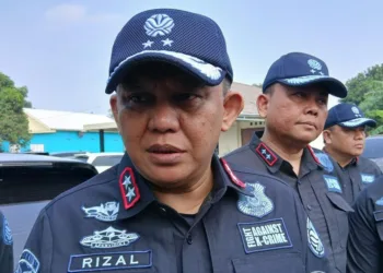 Tunggu Pemadaman Api TPA Jatiwaringin Selesai, KLH Pastikan Ambil Langkah Hukum