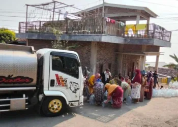 Krisis Air di Pulomerak, Kolaborasi Lintas Sektor Kirim Puluhan Ton Air Bersih
