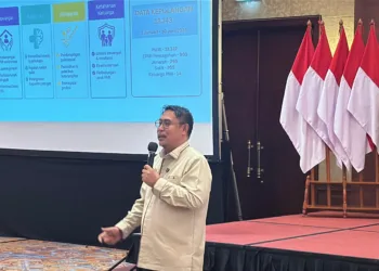 Direktur Jenderal Pemberdayaan KP2MI, Dr. Muh. Fachri, S.STP., M.Si., dalam kegiatan Diseminasi dan Penyusunan Rencana Aksi Nasional (RAN) Tindak Lanjut Concluding Observations Committee on Migrant Workers (CMW) yang digelar di Jakarta, Senin (14/7/2026). (Red – Lingkar.news)