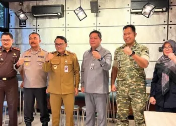 Sinergi Ketua DPRD Pati Ali Badrudin bersama Pelaksana Tugas (Plt) Bupati Pati Risma Ardhi Chandra, Dandim 0718/Pati, dan Kapolresta Pati, Selasa (14/7/2026). (Red – Lingkar.news)