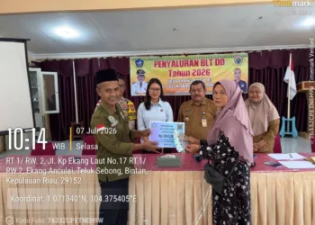 Kejaksaan Negeri Bintan Kawal Penyaluran BLT Dana Desa di Ekang Anculai
