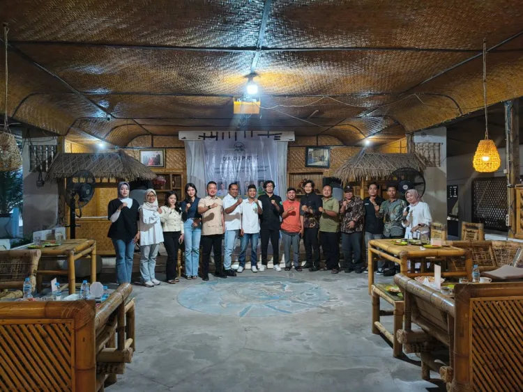 GPMA Gelar Dialog Publik Bahas Dampak Ekonomi dan Operasional Dapur Makan Bergizi Gratis di Pringgabaya 1 GPMA Gelar Dialog Publik Bahas Dampak Ekonomi dan Operasional Dapur Makan Bergizi Gratis di Pringgabaya