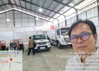 Diskusi dengan Direktur Bumdes Amanah Piyaman