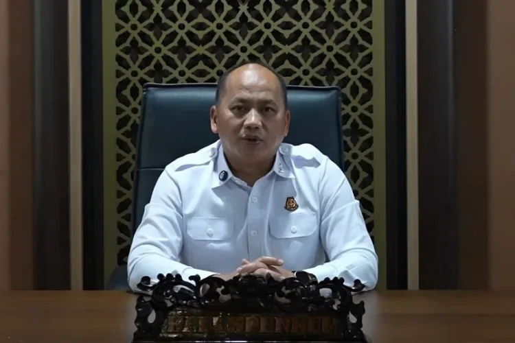 Prabowo Bentuk 7 Kejari Baru, Ini Daftar Wilayah dan Persiapan Kejagung 1 Presiden Prabowo menerbitkan Perpres Pembentukan 7 Kejari baru untuk tingkatkan pelayanan dan penegakan hukum di daerah, Kejagung siapkan inferastruktur.