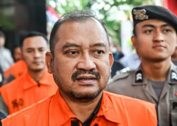 Kasus korupsi Bupati Pemalang terbagi 2 klaster: pemerasan jajaran Pemkab oleh Bupati Anom dan dugaan pemerasan oleh oknum staf KPK dari unsur Polri.