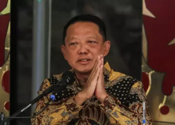 Kejagung menyatakan Febrie Adriansyah masih berstatus jaksa dan menerima gaji meski mundur dari jabatan Jampidsus karena proses hukumnya belum inkrah.
