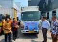Mendikdasmen Abdul Mu'ti lepas pengiriman 5,5 juta buku bacaan ke 24.609 SD dan SMP se-Indonesia dari Kudus untuk tingkatkan literasi siswa.