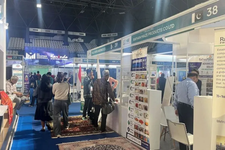 D-8 Halal Expo Indonesia 2026 membukukan komitmen transaksi Rp242,6 miliar dan menarik pembeli dari Amerika Serikat, Rusia, hingga Singapura.