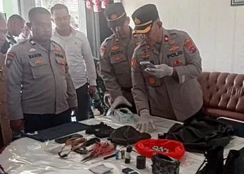 Ledakan bom rakitan terjadi di MAN 3 Padang, terduga pelaku pelajar berusia 17 tahun diamankan.