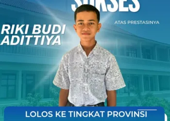 Riki Budi Adittiya, siswa SMPN 1 Sumber Kabupaten Rembang, sukses lolos ke tingkat provinsi pada OSN Matematika setelah melalui pembinaan intensif.
