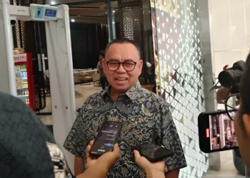 Mantan Menteri ESDM Sudirman Said kembali diperiksa Kejagung untuk ketiga kalinya sebagai saksi dalam kasus dugaan korupsi pengadaan minyak mentah Petral 2008–2015.