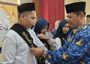 Sebanyak 18 siswa SMPN 1 Rembang mengikuti Wisuda Tahfidz Al-Qur'an ke-3.