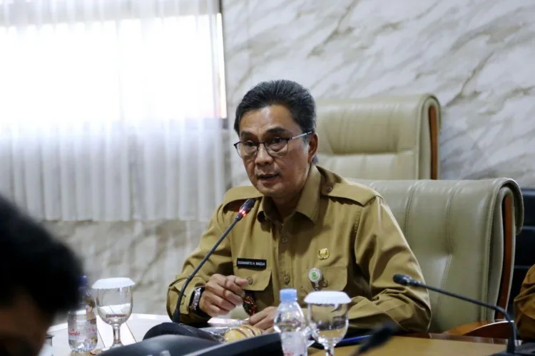 Dorong Legalitas, Pemkot Tangerang Terbitkan 112 Ribu NIB untuk UMKM 1 Kepala Dinas Penanaman Modal dan Pelayanan Terpadu Satu Pintu (DPMPTSP) Kota
Tangerang, Sugihharto Achmad Bagdja. ANTARA/LINGKAR NETWORK.