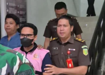 Mangkir Tiga Kali, Eks Direktur Perumda Tirta Bhagasasi Resmi Ditahan Kejari
