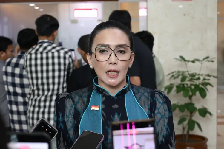 Rieke Diah Pitaloka menyoroti mekanisme NCB dalam RUU Perampasan Aset, harus transparan dan diawasi pengadilan.