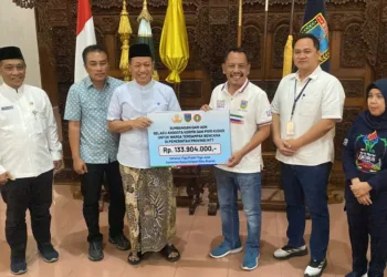 ASN dan guru di Kudus menghimpun donasi Rp133,9 juta untuk korban gempa NTT.