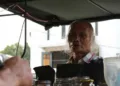Aktor senior Diding Boneng meninggal dunia pada usia 76 tahun, bintang film Warkop DKI yang tetap aktif berteater hingga akhir hayatnya.