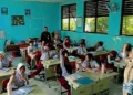 Dinkes Kota Tangerang memberikan obat cacing massal kepada 281.735 anak usia 1–12 tahun sebagai upaya mencegah stunting dan meningkatkan kesehatan anak.